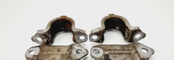 BMW 5 F10 F11 Sway bar bush bracket, front 
