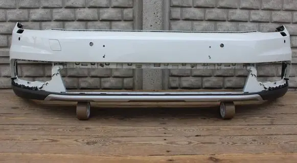 Volkswagen Passat Alltrack Front bumper 3G0807221C