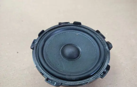 Mercedes-Benz C W205 Panel speaker A2058201002