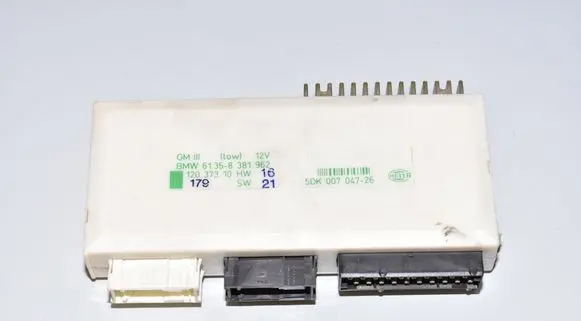 BMW 5 E39 Comfort/convenience module 8381962