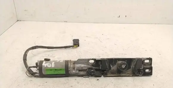 BMW 7 E38 Tailgate/trunk/boot lift motor 8352202 0390201300