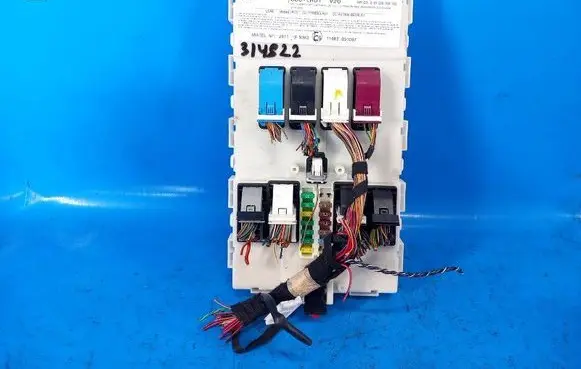 Mini One - Cooper F56 F55 Central body control module 9364643