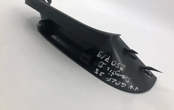 Volkswagen Golf VIII Tailgate/trunk side cover trim 5h6867704