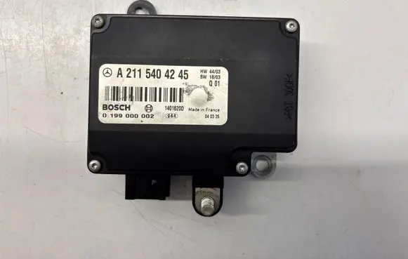 Mercedes-Benz E W211 Battery control module 0199000002 A2115404245 1401620D
