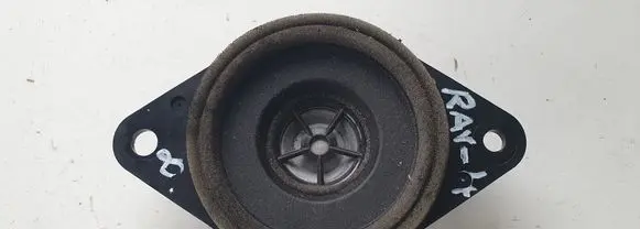 Toyota RAV 4 (XA40) High frequency speaker in the rear doors 8615042010 8616142010