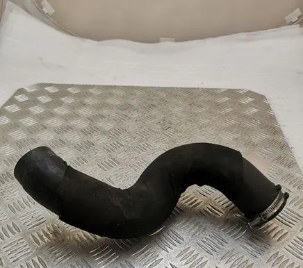 Audi A5 Sportback 8TA Intercooler hose/pipe 8R0145737N