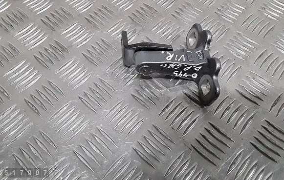 Tesla Model Y Rear door hinge set 162607900C 1626079-00-C