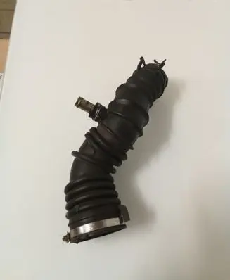 Toyota Corolla E120 E130 Air intake hose/pipe