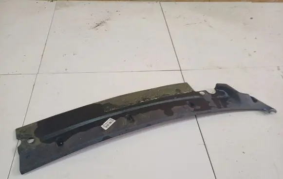 Wiper trim