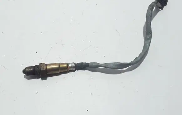 Renault Trafic III (X82) Lambda probe sensor 0281004221