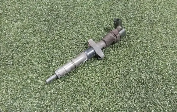 Renault Master II Fuel injector 8200101135
