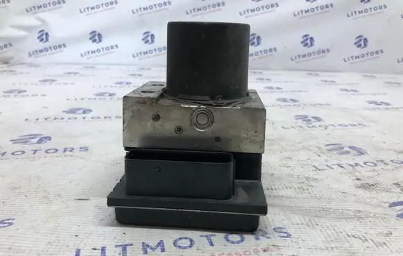 BMW 5 E60 E61 ABS Pump 34516775730 6775730