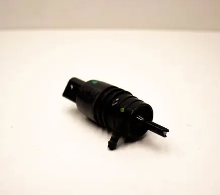 BMW X1 E84 Windscreen/windshield washer pump 7310147