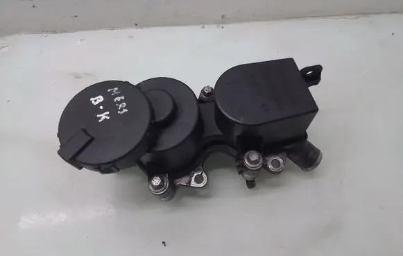 Mercedes-Benz B W245 Oil breather separator A6400101162