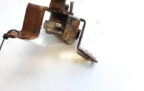 Honda CR-V Brake power pressure regulator
