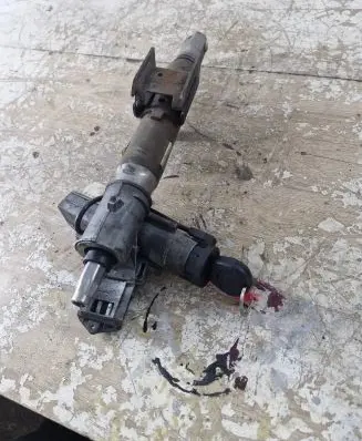 Ford Galaxy Ignition lock