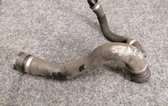 BMW X6 E71 Engine coolant pipe/hose 7808076