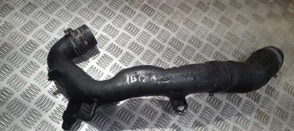 Skoda Fabia Mk1 (6Y) Air intake hose/pipe 6Q0129654