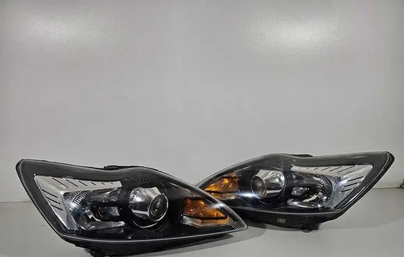 Ford Focus Headlights/headlamps set 103419012073