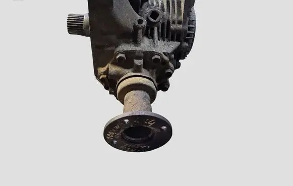 Nissan X-Trail T30 Front differential
