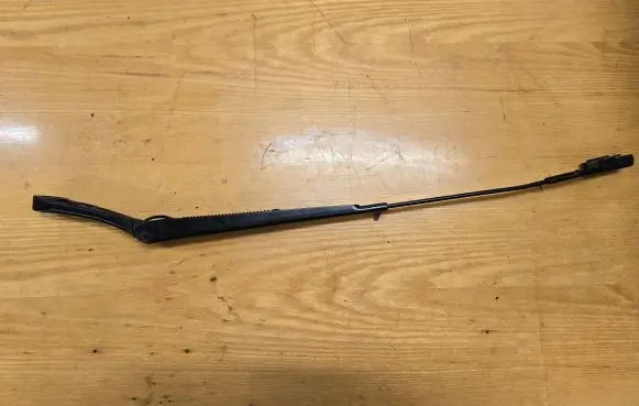 Volkswagen Caddy Windshield/front glass wiper blade 2K1955409 2K1955409A 74560