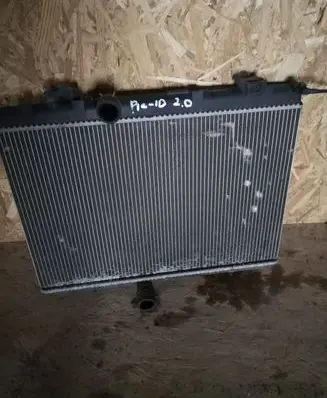 Citroen C4 I Picasso Coolant radiator 9680533480