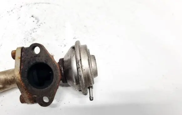 Volvo S70 V70 V70 XC EGR valve 074131503 7.2167506