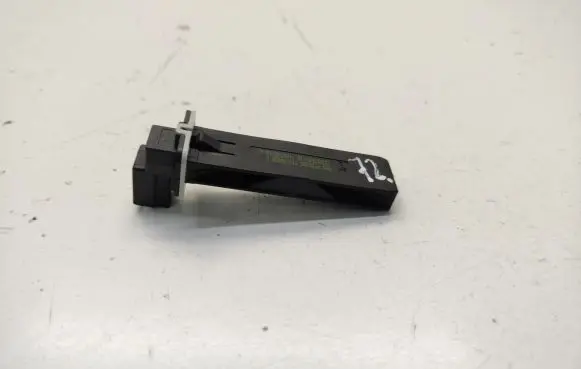 BMW 3 G20 G21 Interior temperature sensor 9238085