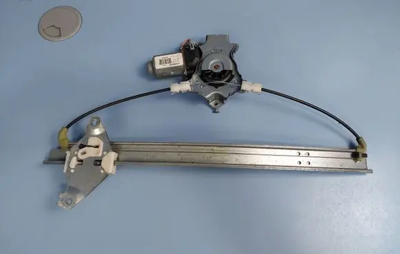 Nissan Primera Rear door window regulator with motor 400600 82700AV610 116168
