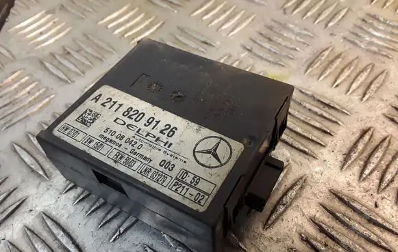 Mercedes-Benz E W211 Alarm control unit/module A2118209126 2118209126