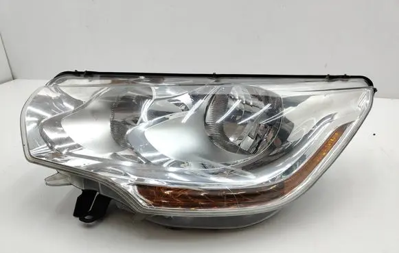Citroen C4 II Headlight/headlamp 9687308280