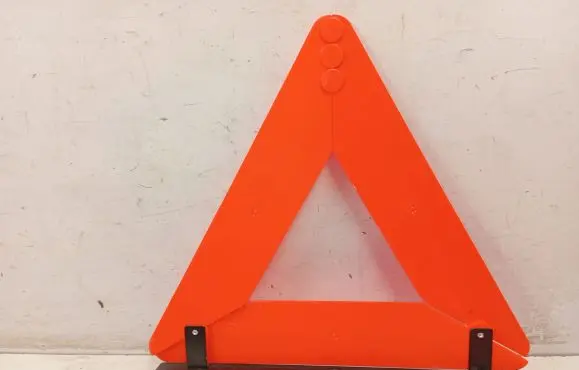 Hyundai Tucson IV NX4 Emergency warning sign 27R0391104