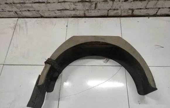Iveco Daily 30.8 - 9 Front wheel arch liner splash guards