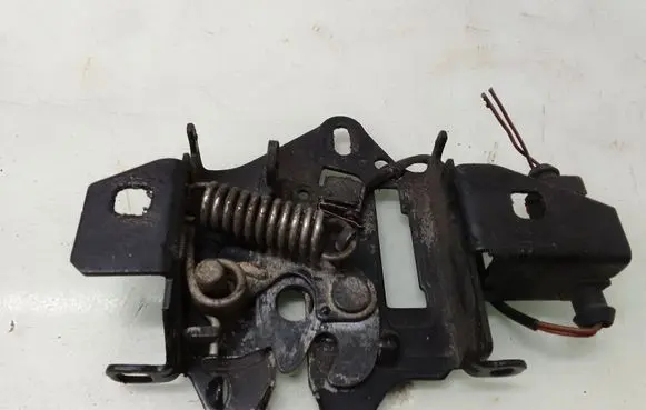 Skoda Superb B5 (3U) Engine bonnet/hood lock/catch 