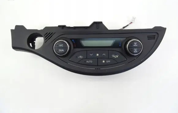 Toyota Yaris Climate control unit 559000D800