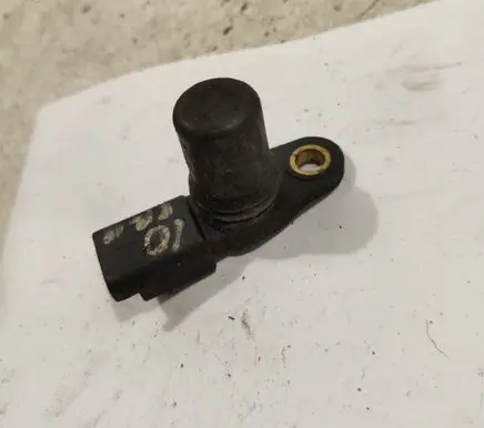 Renault Megane II Camshaft position sensor 8200033686