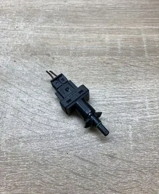 Mercedes-Benz SLK R171 Brake pedal sensor switch A0065451014