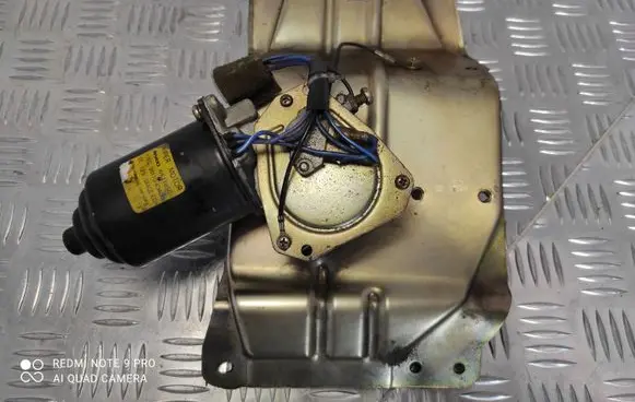Hyundai H-100 Wiper motor 981104340