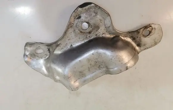 Renault Master III Exhaust heat shield 140136542R