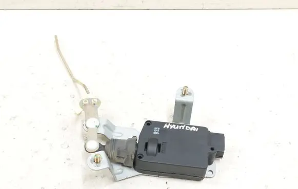Hyundai Santa Fe Central locking motor 