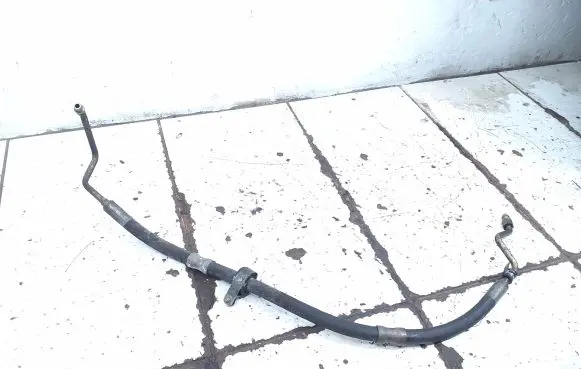 Power steering hose/pipe/line