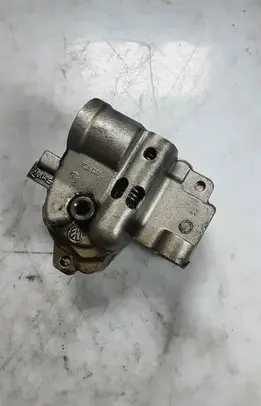 Skoda Superb B5 (3U) Oil pump 03G115105