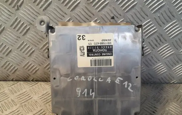 Toyota Corolla E120 E130 Engine control unit/module 8966602320