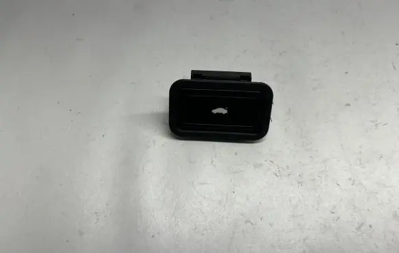 Audi A8 S8 D4 4H Tailgate/boot open switch button 3D0959831D