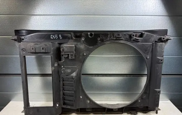 Citroen DS5 Radiator cooling fan shroud 9801875380