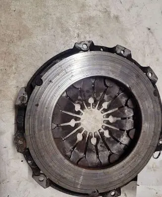 Volkswagen Golf IV Pressure plate