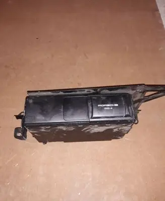 Porsche Cayenne (9PA) CD/DVD changer 7L5035111C
