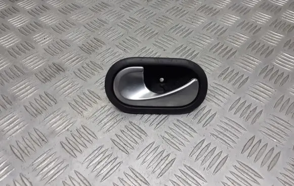 Renault Megane II Rear door interior handle 8200028487