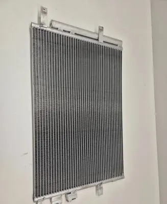 Alfa Romeo Spider A/C cooling radiator (condenser) 260899 VAL818187 8FC351318-431