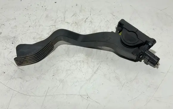 Citroen C4 Grand Picasso Accelerator throttle pedal 9646702180